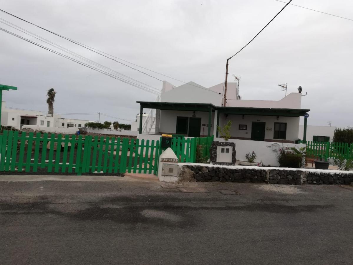 Casa Antonia Reyes, A La Sombra De Famara Apartment Munique Exterior photo