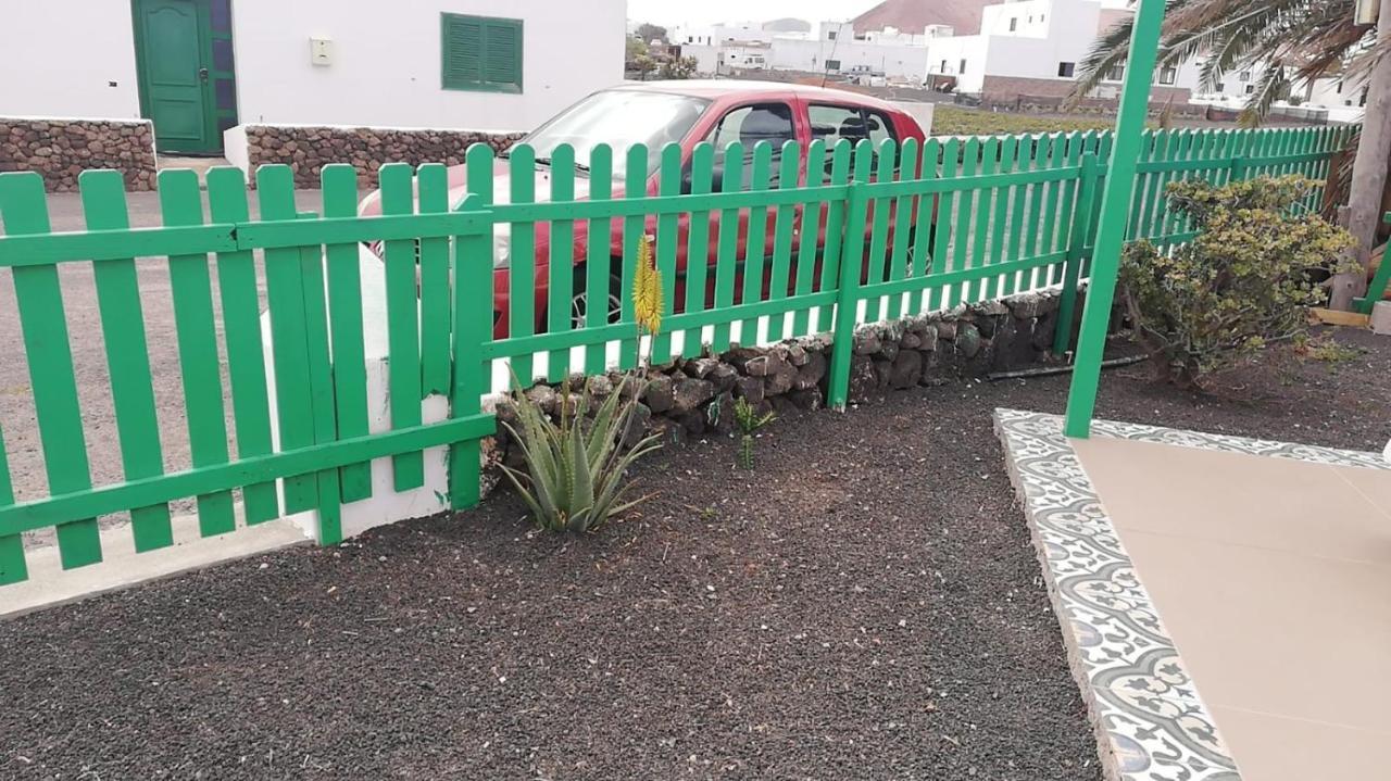 Casa Antonia Reyes, A La Sombra De Famara Apartment Munique Exterior photo