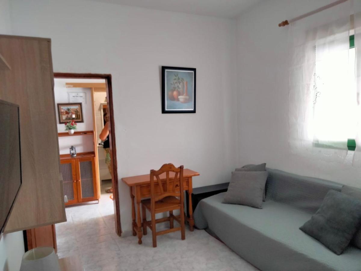 Casa Antonia Reyes, A La Sombra De Famara Apartment Munique Exterior photo